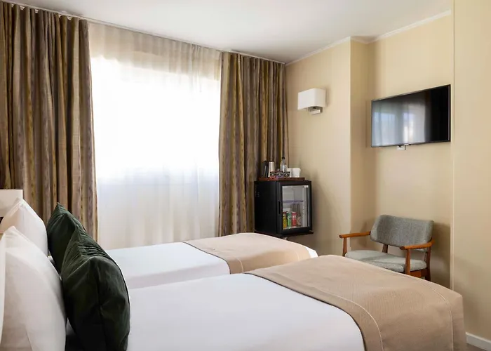 جاردان إيفل فندق باريس