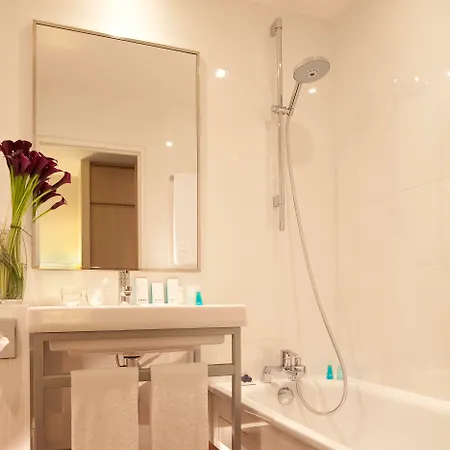 Hotel Jardins Eiffel 3*
