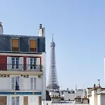 جاردان إيفل فندق باريس