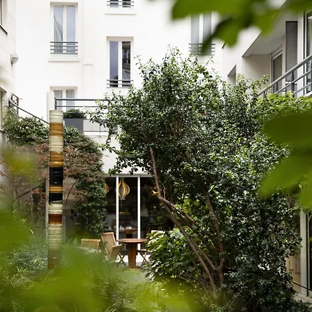 Hotel Jardins Eiffel 3*