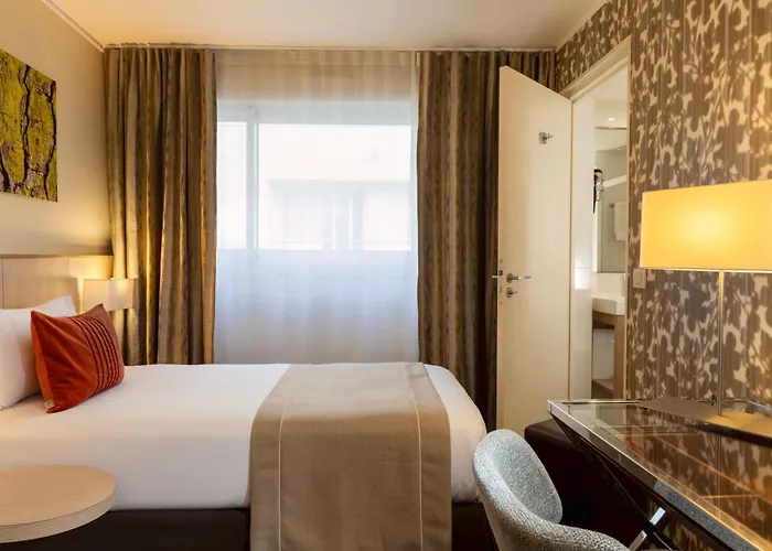 Jardins Eiffel Hotel