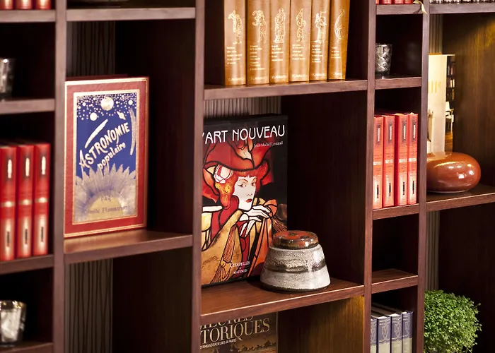 Hotel Jardins Eiffel Paryż