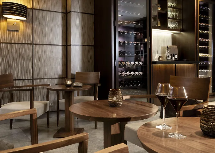 ジャルダン エッフェル ホテル